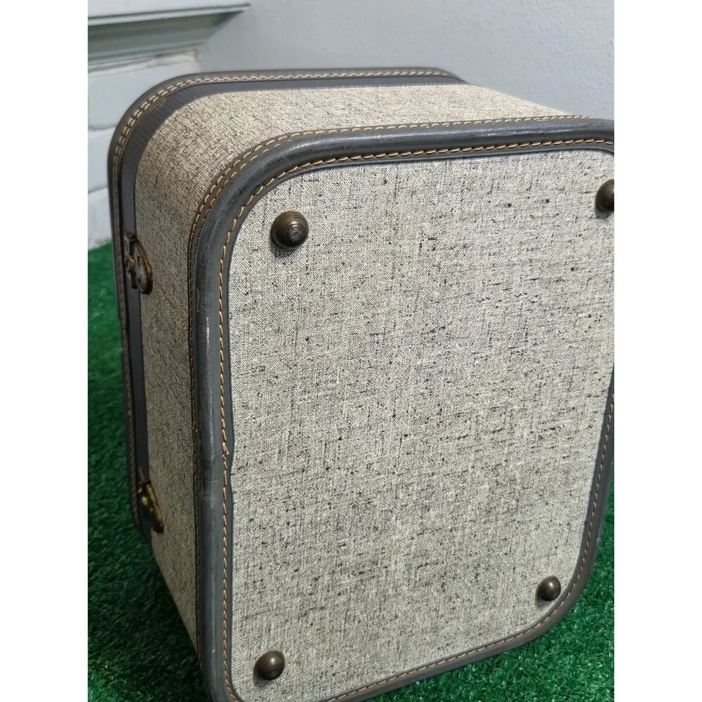 Vintage Tweed Vanity Case Train Luggage Makeup Train Case Purple Interior